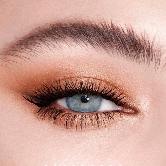 Charlotte Tilbury Bejewelled Eyeshadow Palette with Gold and Purple Hues NIB - Picture 7 of 12